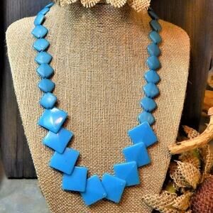 Classy Vintage Stacked Square Sky Blue Acrylic Necklace